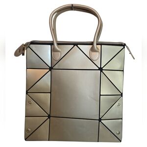 Geometric Gold Tote Bag Styled 2 To 3 Different Ways